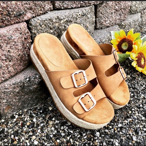 New! Tan Espadrille Birkenstock Style Sandal - Picture 3 of 8